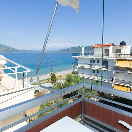 Valkaniotis Apartments ルトラ・エディプソス エクステリア 写真